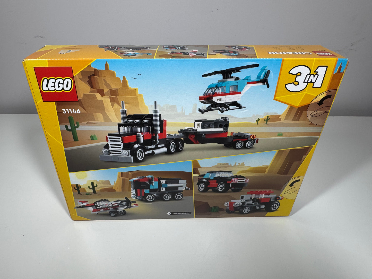 LEGO® 31146 Creator 3w1 - Ciężarówka z platformą i helikopterem
