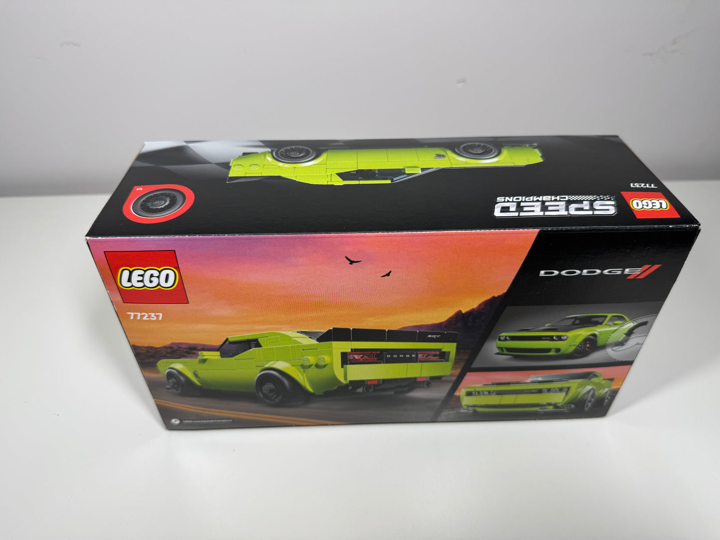 LEGO® 77237 Speed Champions - Samochód sportowy Dodge Challenger SRT Hellcat