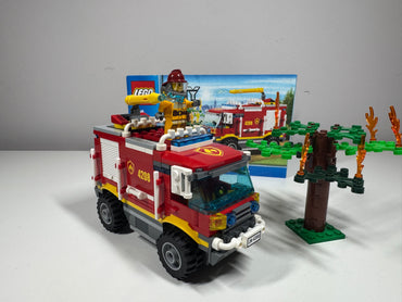 LEGO® 4208 City - Terenowy wóz strażacki