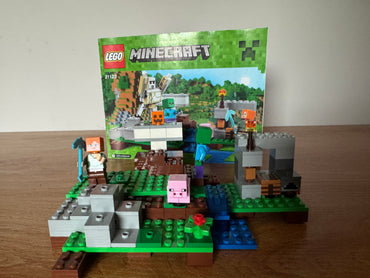 LEGO® 21123 Minecraft - Żelazny golem