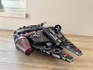 LEGO® 75389 Star Wars - Mroczny Sokół Millennium