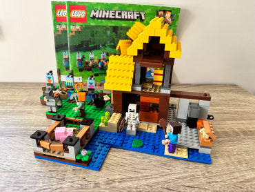 LEGO® 21144 Minecraft - Wiejska chatka