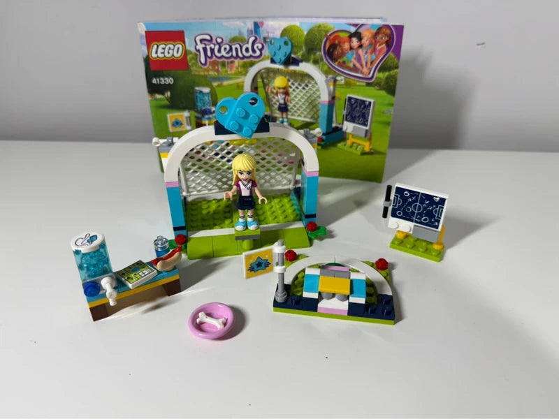 LEGO® 41330 Friends - Trening piłkarski Stephanie