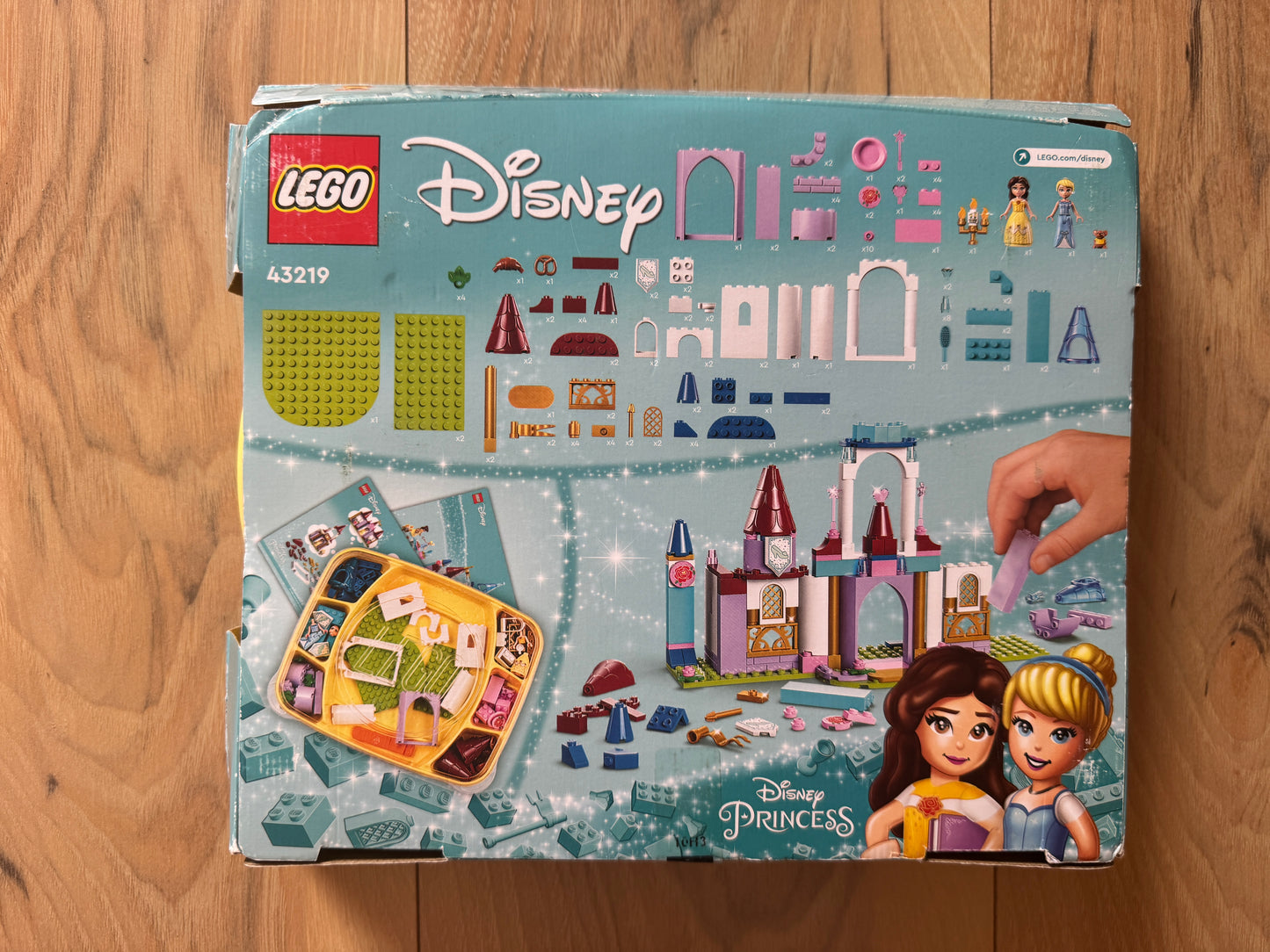 LEGO® 43219 Disney - Kreatywne zamki księżniczek Disneya