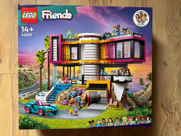 LEGO® 42639 Friends - Nowoczesna rezydencja Andrei