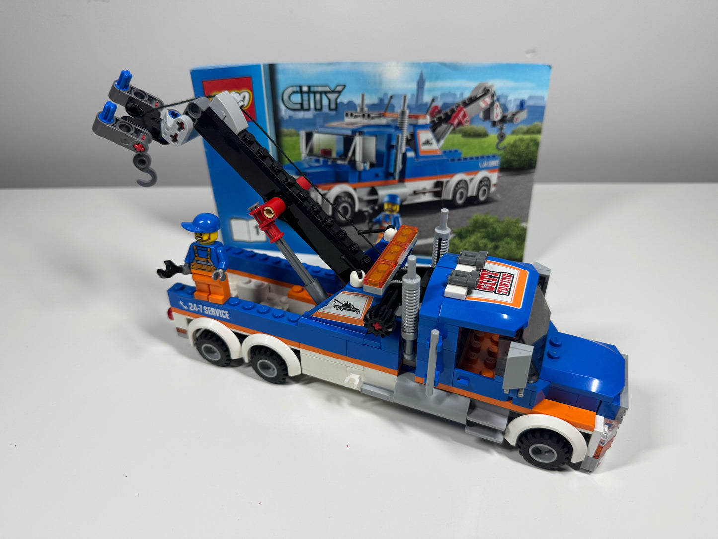 LEGO® 60056 City - Samochód Pomocy Drogowej