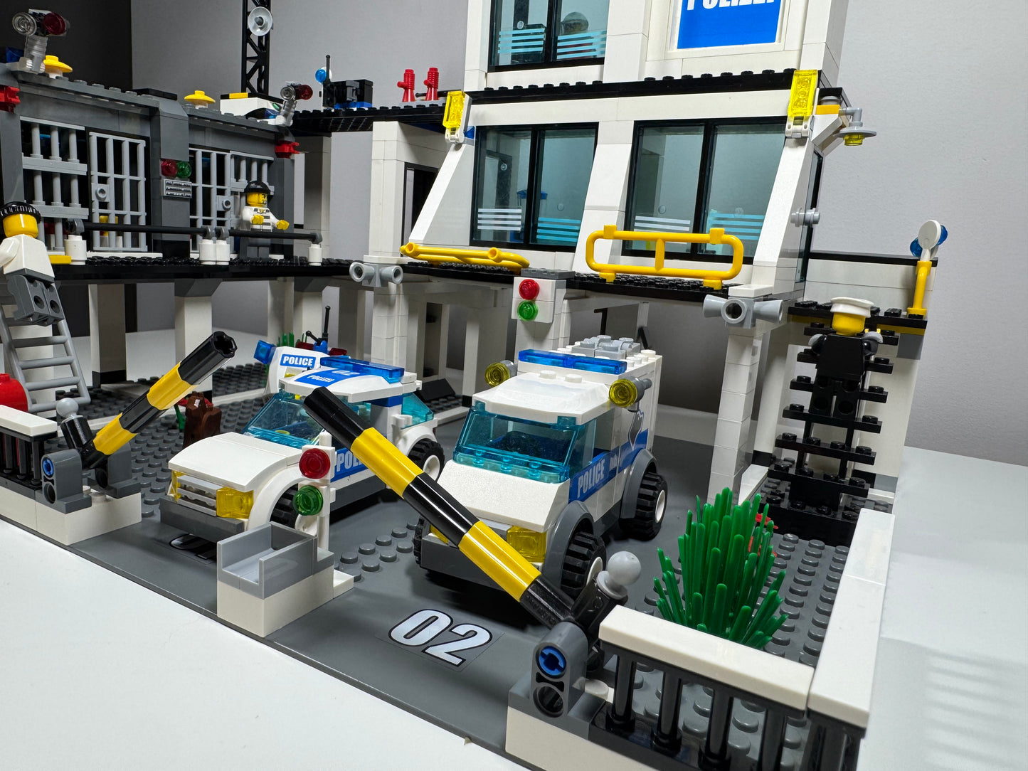 LEGO® 7744 City - Posterunek policji