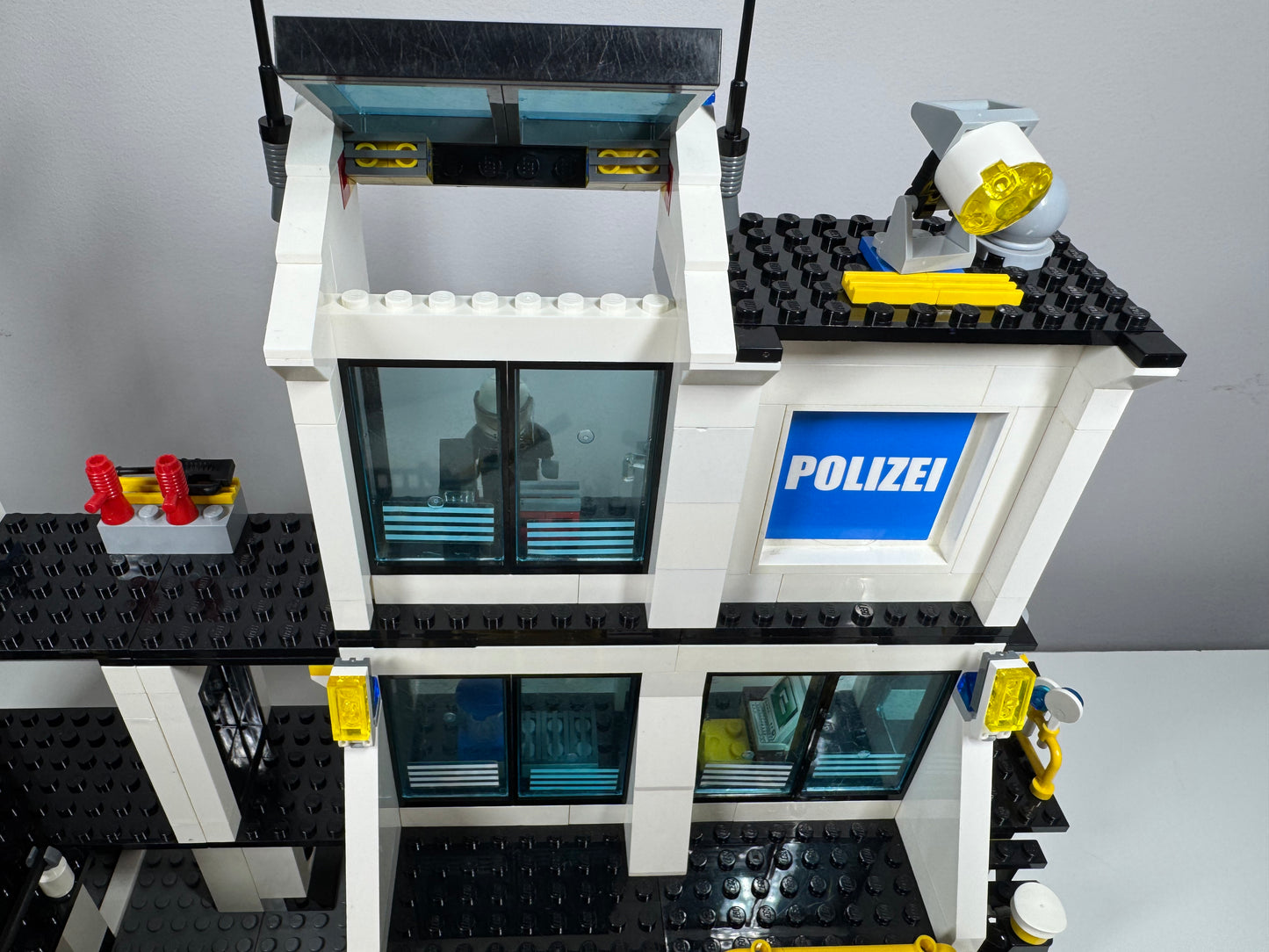 LEGO® 7744 City - Posterunek policji