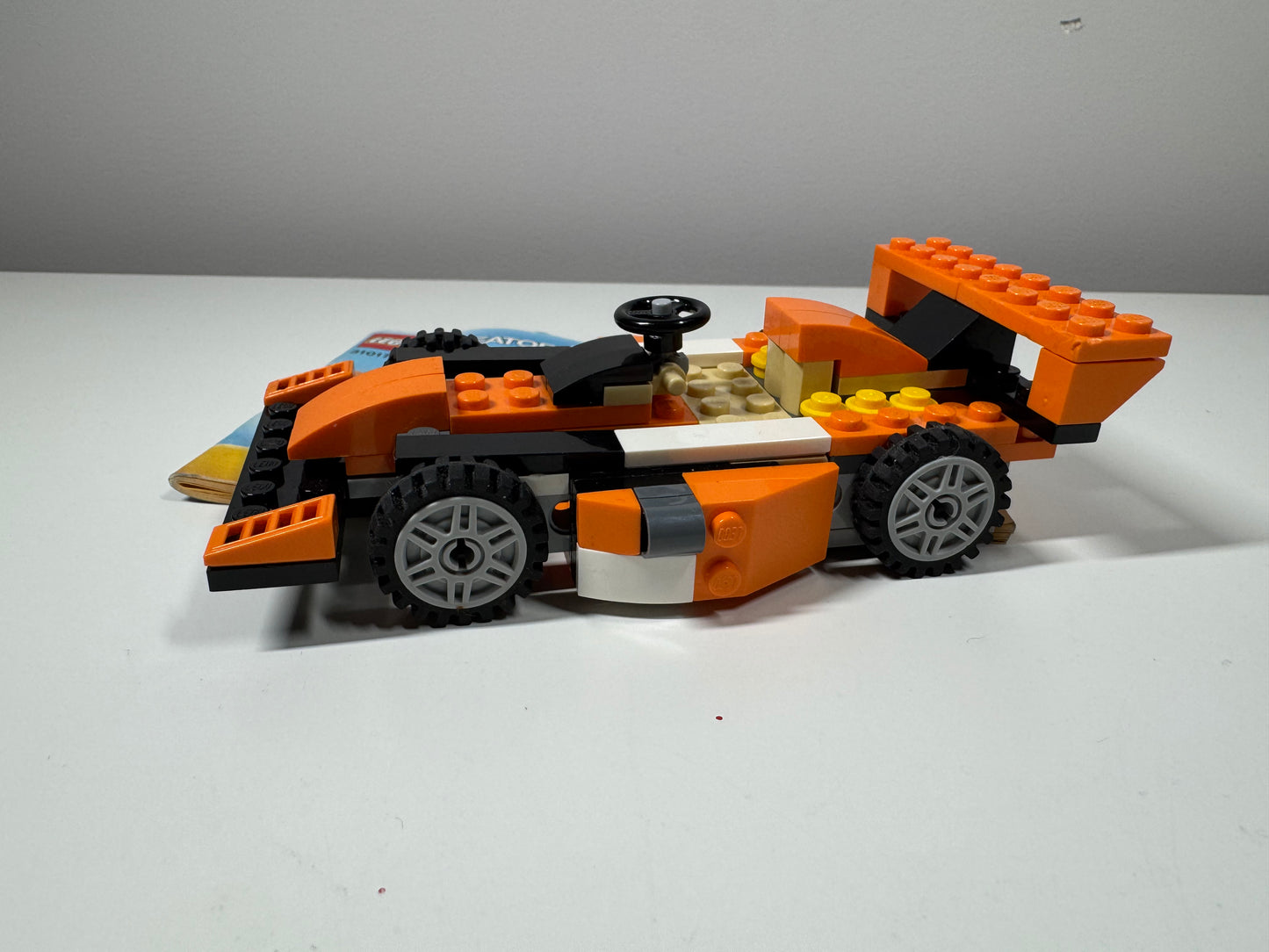 LEGO® 31017 Creator 3w1 - Słoneczny śmigacz