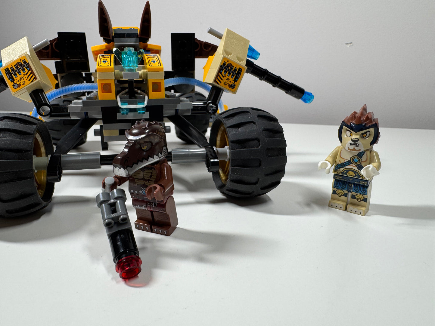 LEGO® 70002 Legends of Chima - Lwi atak Lennoxa