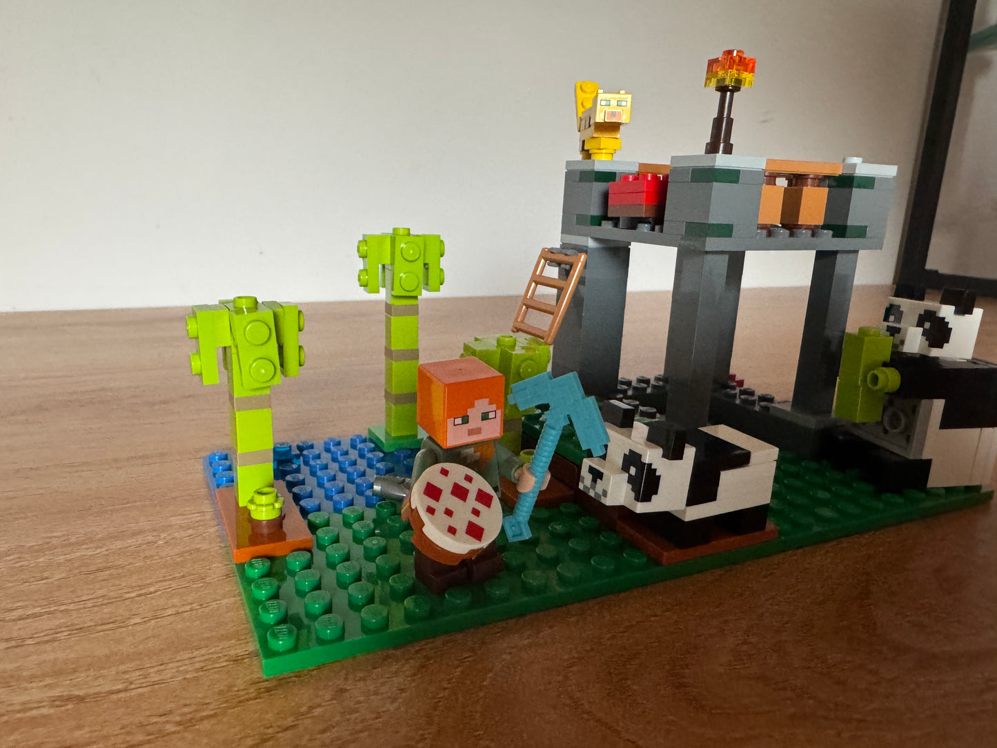 LEGO® 21158 Minecraft - Żłobek dla pand