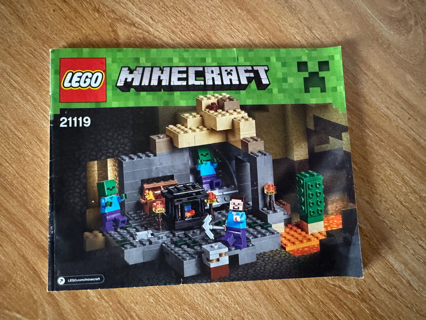 LEGO® 21119 Minecraft - Loch