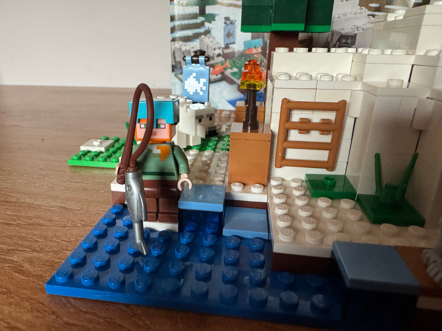 LEGO® 21142 Minecraft - Igloo niedźwiedzia polarnego