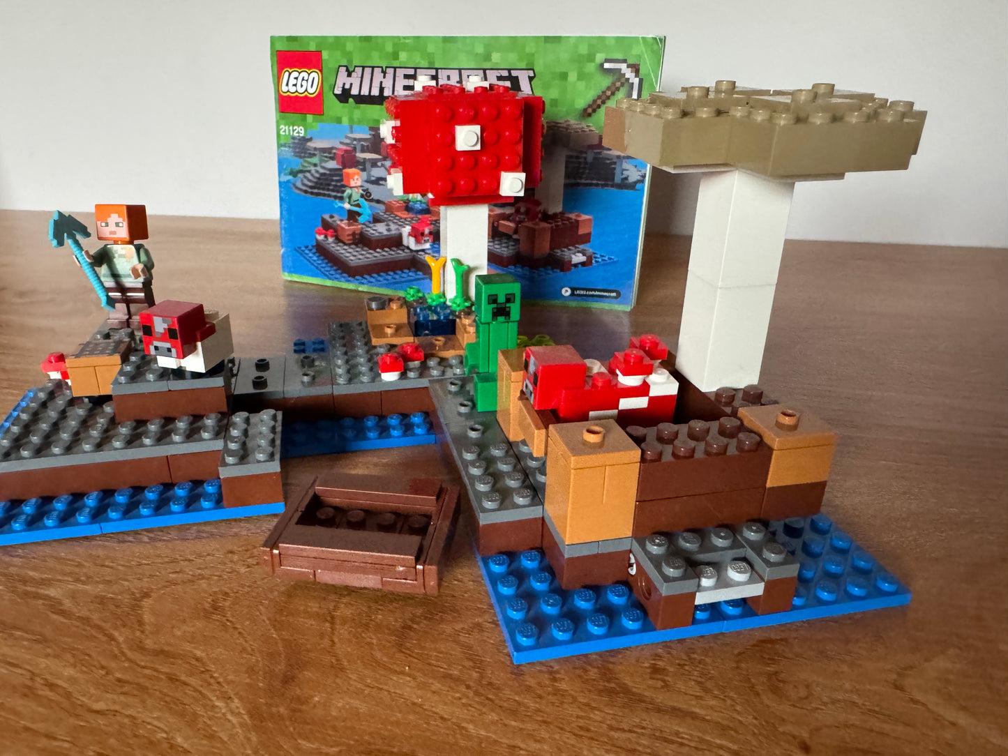 LEGO® 21129 Minecraft - Grzybowa wyspa