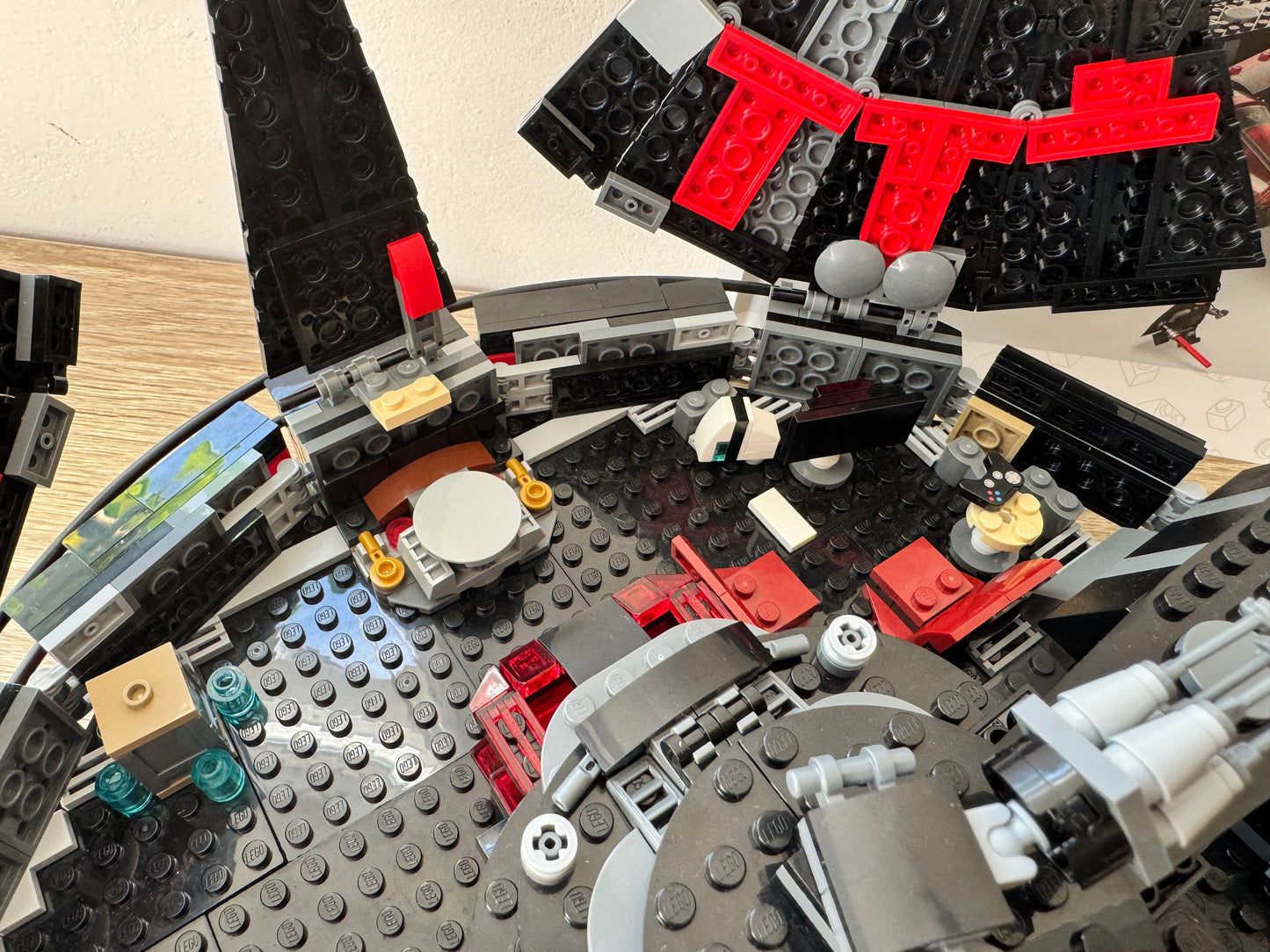 LEGO® 75389 Star Wars - Mroczny Sokół Millennium