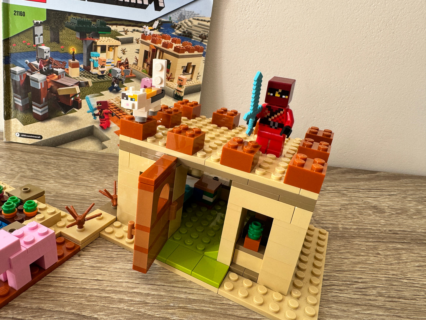 LEGO® 21160 Minecraft - Najazd złosadników