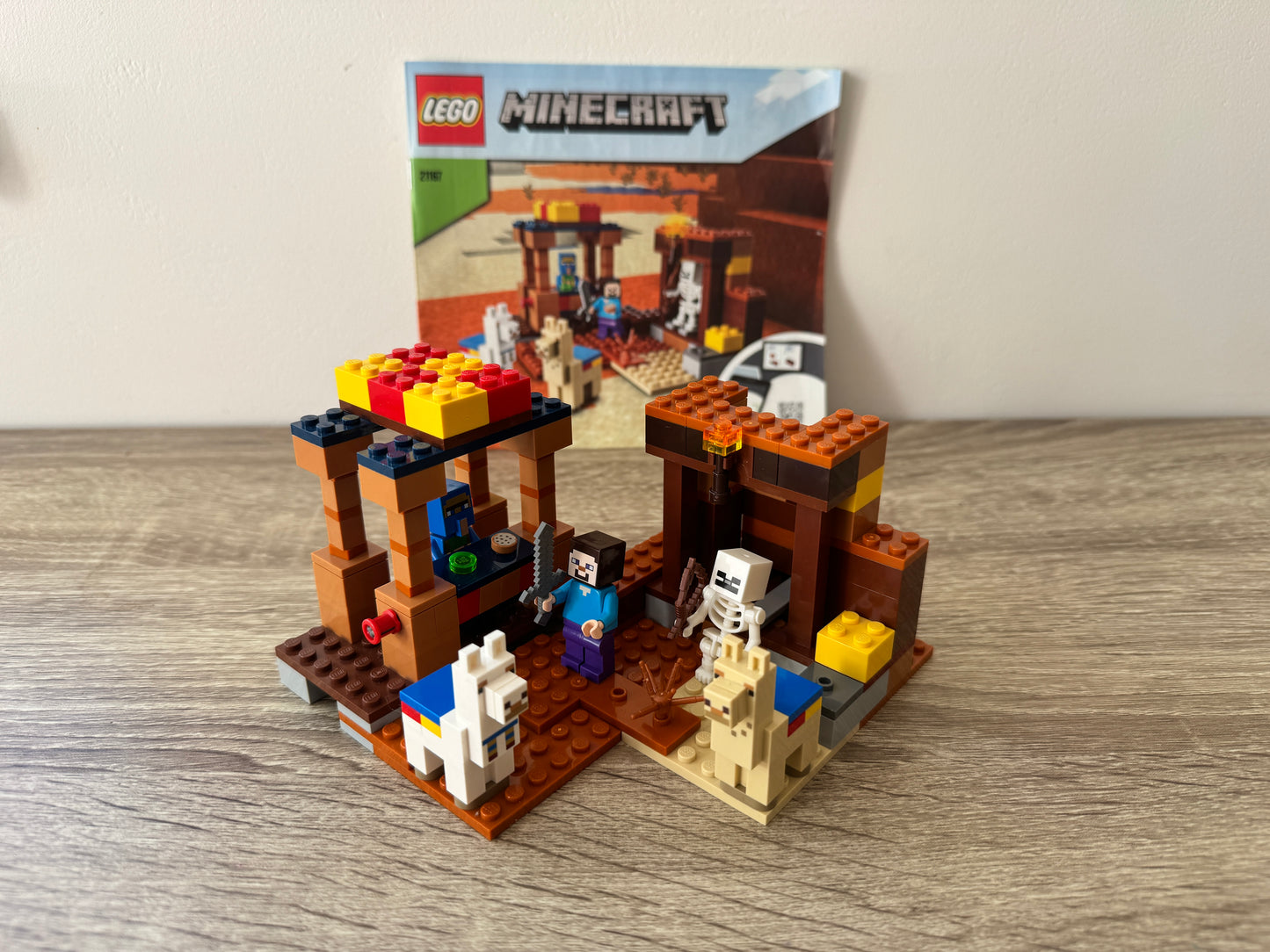 LEGO® 21167 Minecraft - Punkt handlowy