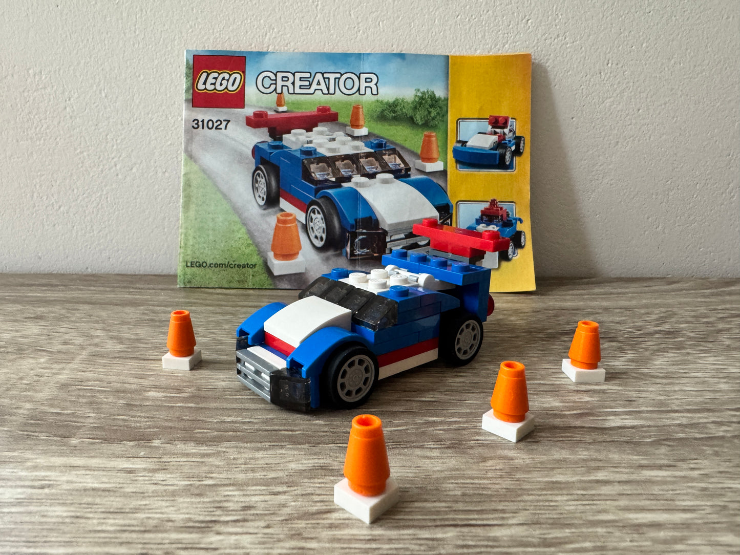 LEGO® 31027 Creator 3w1 - Niebieska wyścigówka