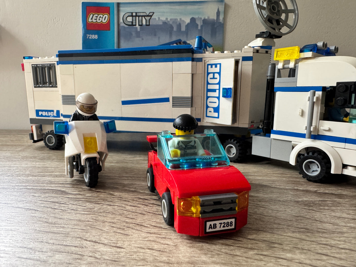 LEGO® 7288 City - Mobilna jednostka policji