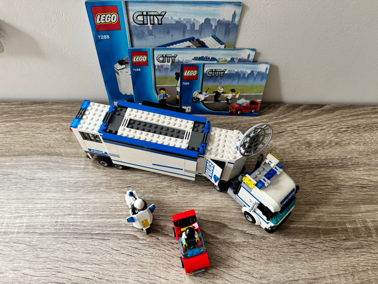 LEGO® 7288 City - Mobilna jednostka policji